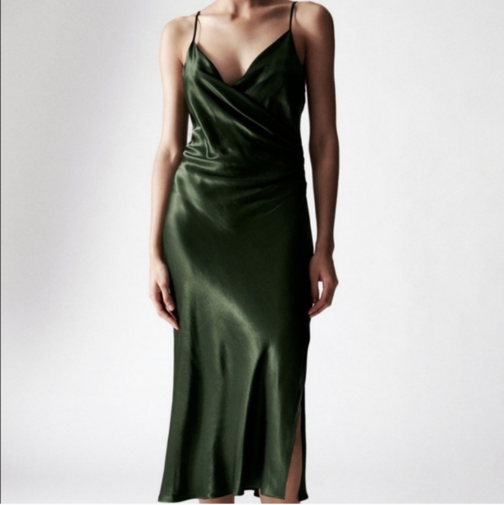 NWT Zara Drape Front Midi Dress Green - Medium